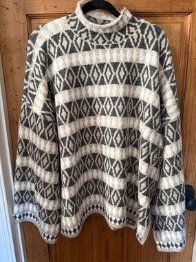 Vince Camuto Fair Isle Cozy Geometric Mock Neck Sweater - Cream & Gray